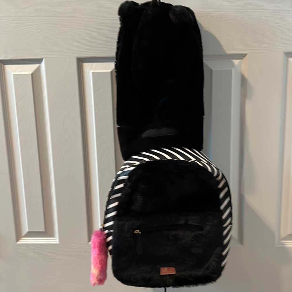 Betsy Johnson faux fur cat hat hoodie backpack